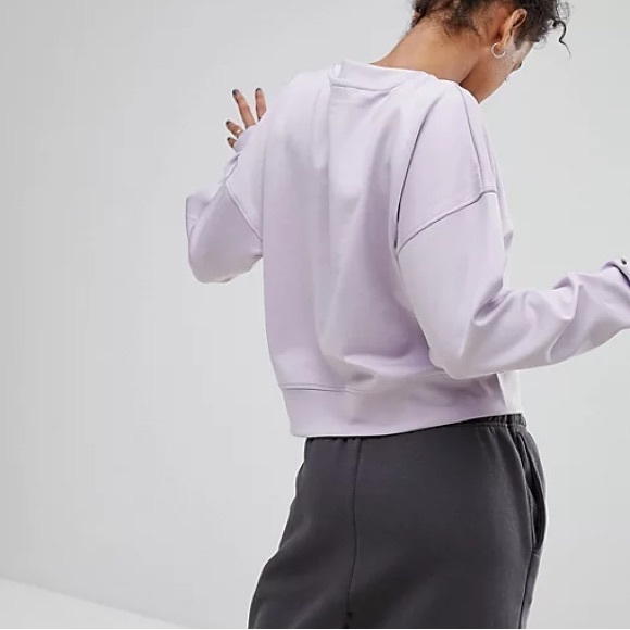 Ivy Park Embossed Logo Cropped Sweatshirt - Lilac - X-Small - Picture 3 of 9